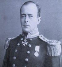 Statue of Captain Robert Falcon Scott